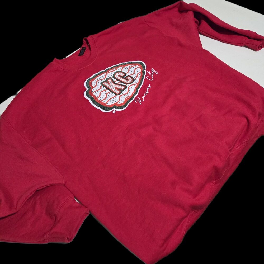 Kansas City Christmas Tree Cake Sweatshirt Red Mens 2XL Little Debbie Style KC